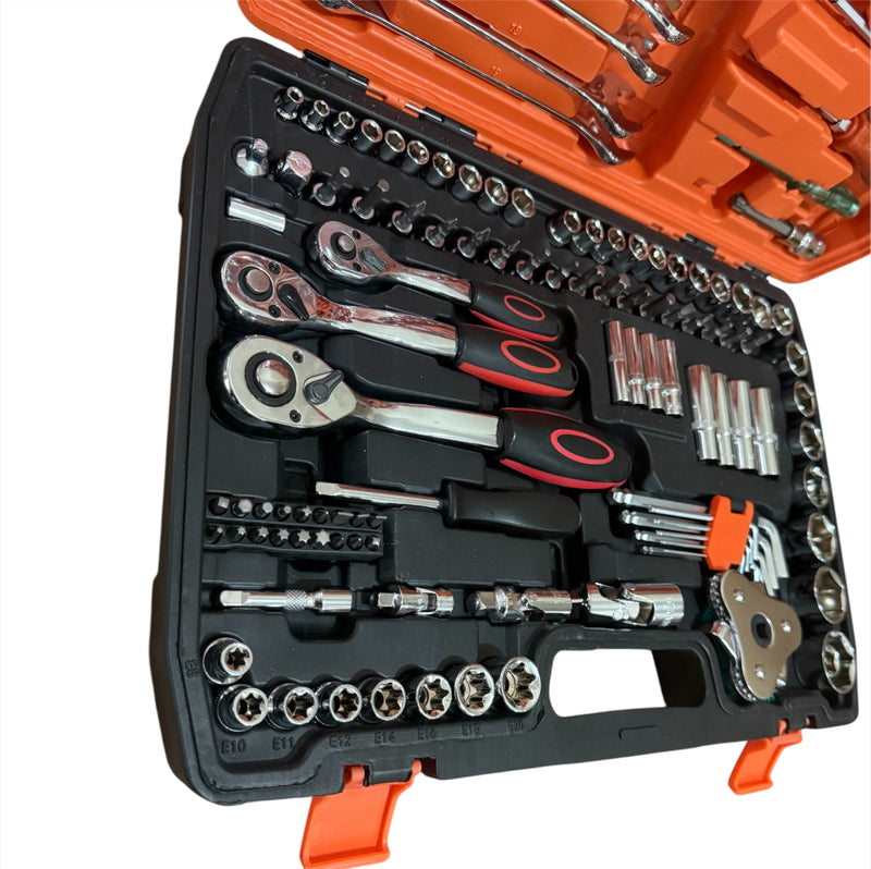 Mechanic Tool Kit 121pc – 1/2”, 3/8”, 1/4” Drive Ratchets + Sockets & Spanners | JustRightDeals NZ - JustRight deals New Zealand 